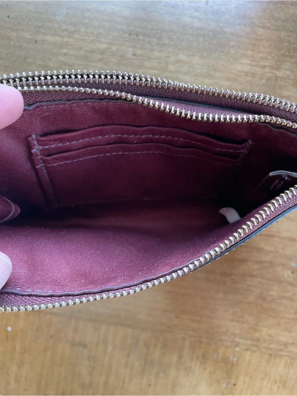 Coach Double Corner Zip Wristlet Burgundy Pebble Leather F87590 (No Strap)